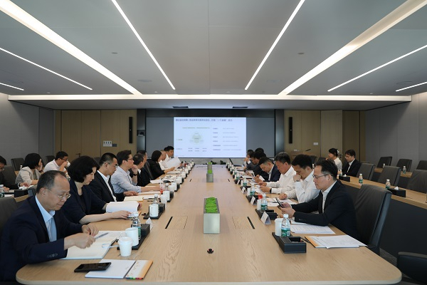 华润金控董事长曾湃带队拜访华润电力